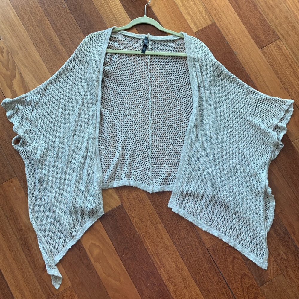 Loose and casual sweater